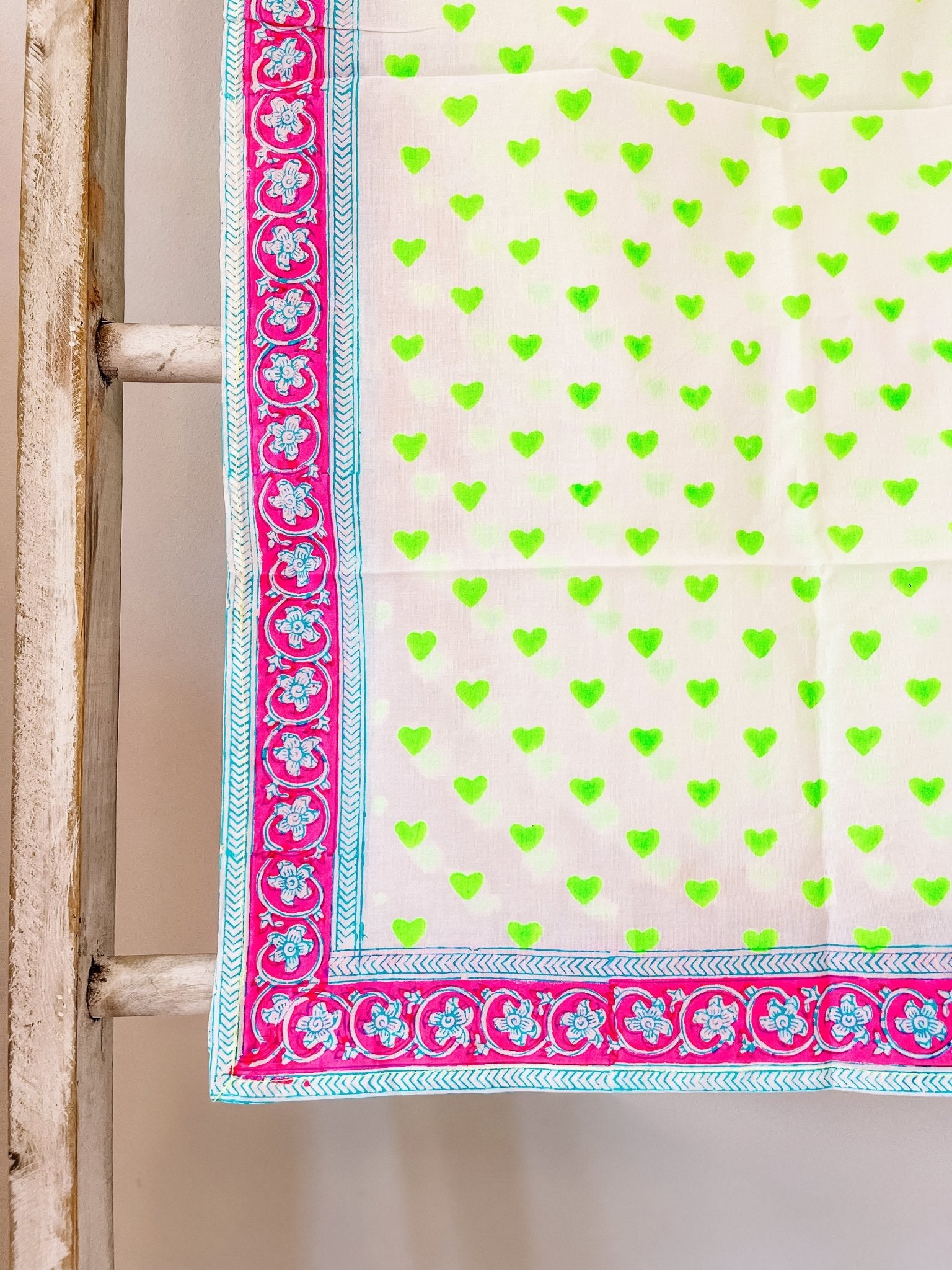 Block Print Scarf XL | Neon Hearts - Bombaby