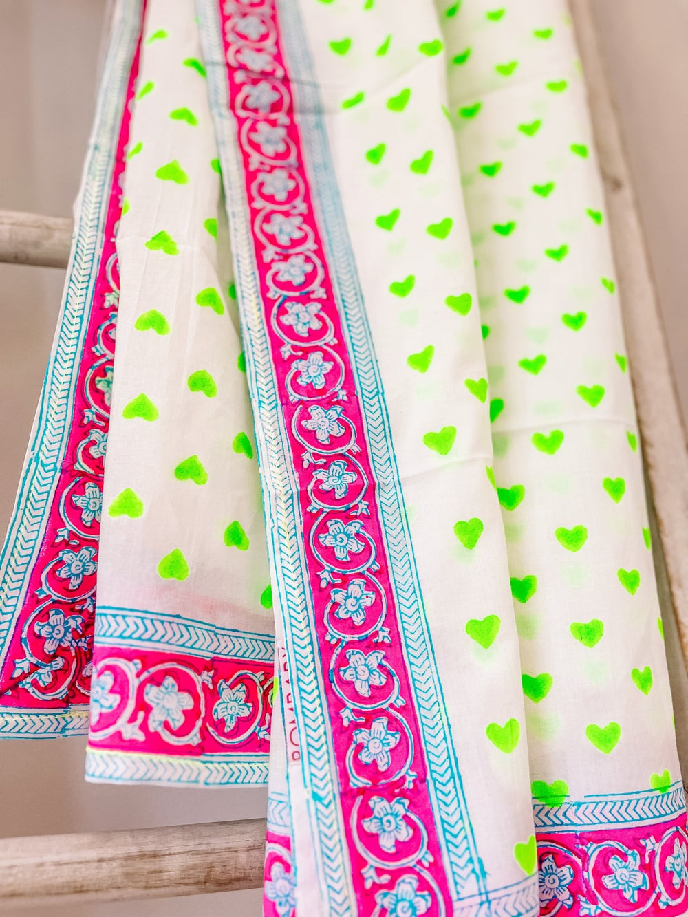 Block Print Scarf XL | Neon Hearts - Bombaby