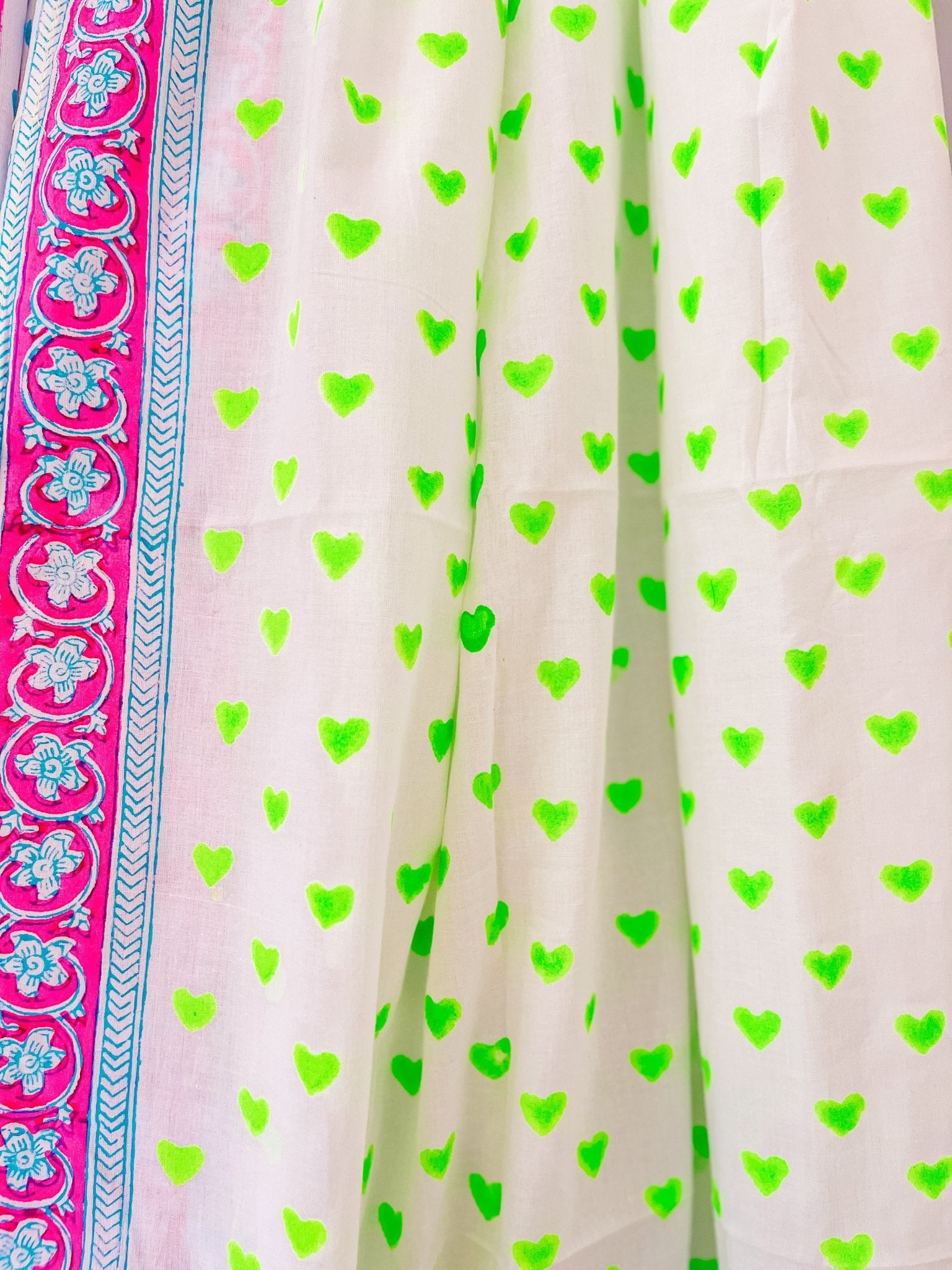 Block Print Scarf XL | Neon Hearts - Bombaby