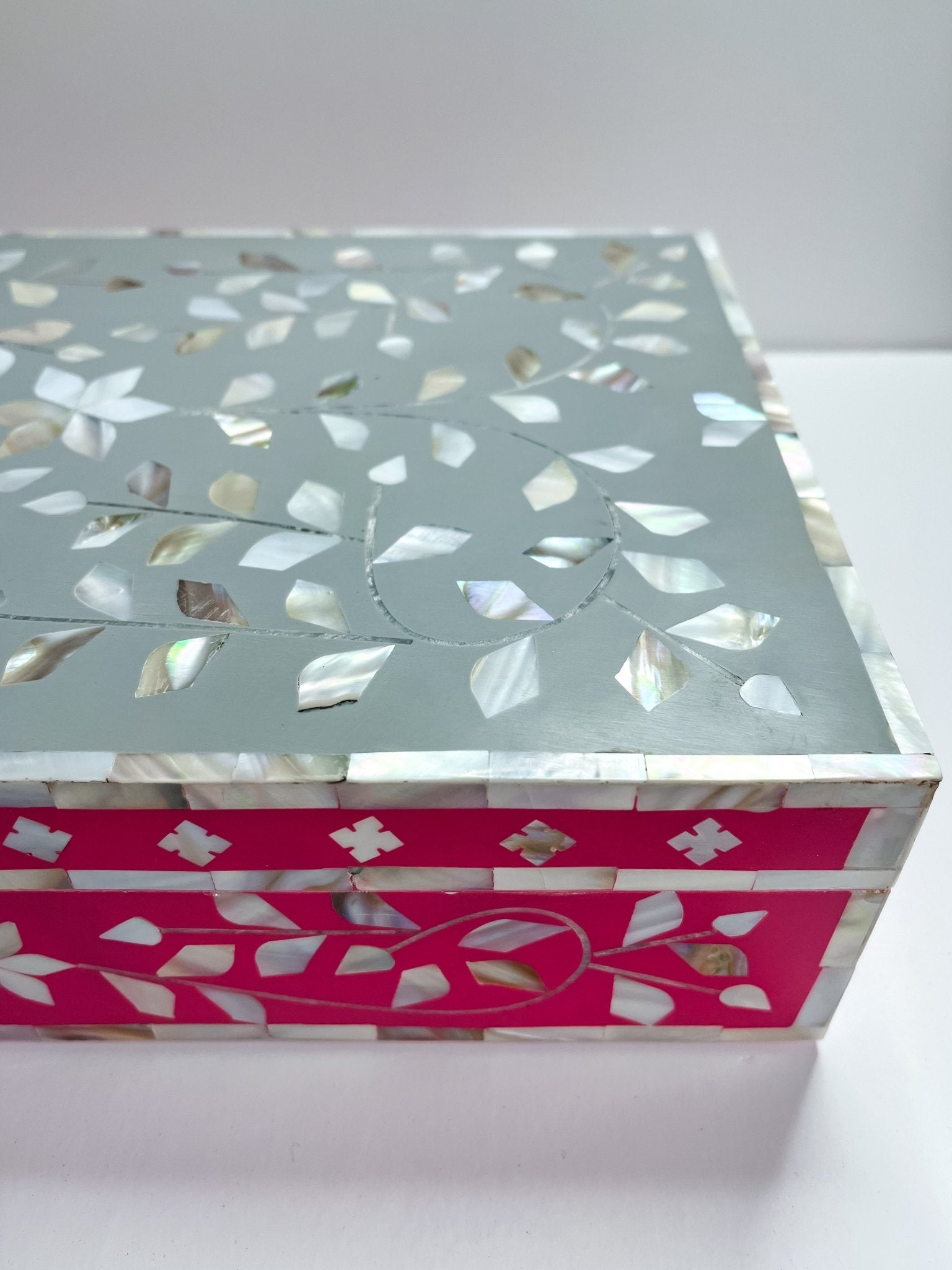 Dove Grey &amp; Pink | Large Mother of Pearl Jewellery Box - Bombaby