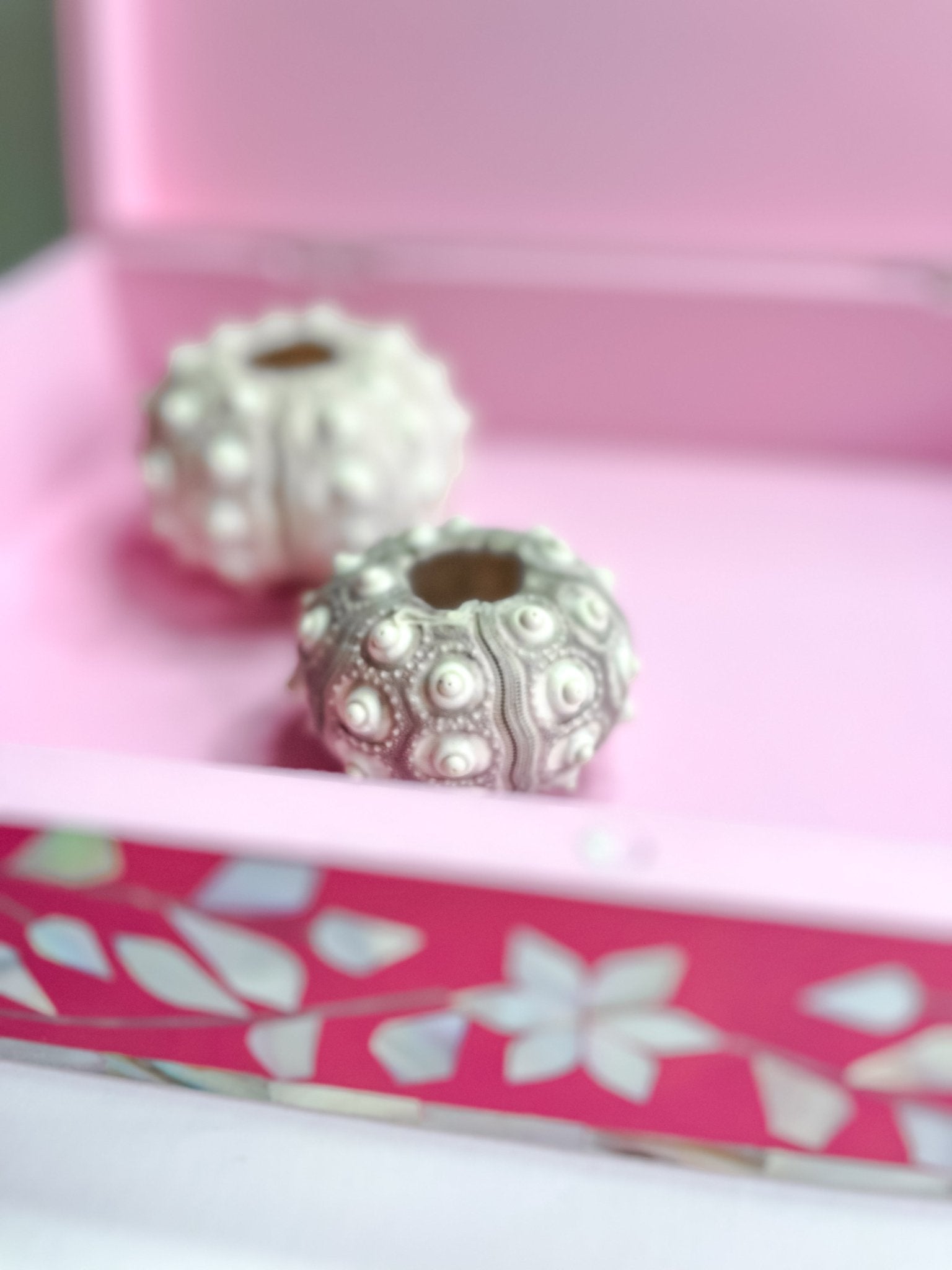 Dove Grey &amp; Pink | Large Mother of Pearl Jewellery Box - Bombaby