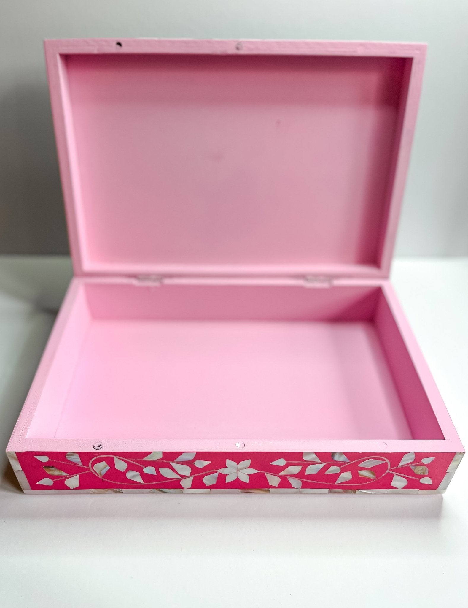 Dove Grey &amp; Pink | Large Mother of Pearl Jewellery Box - Bombaby