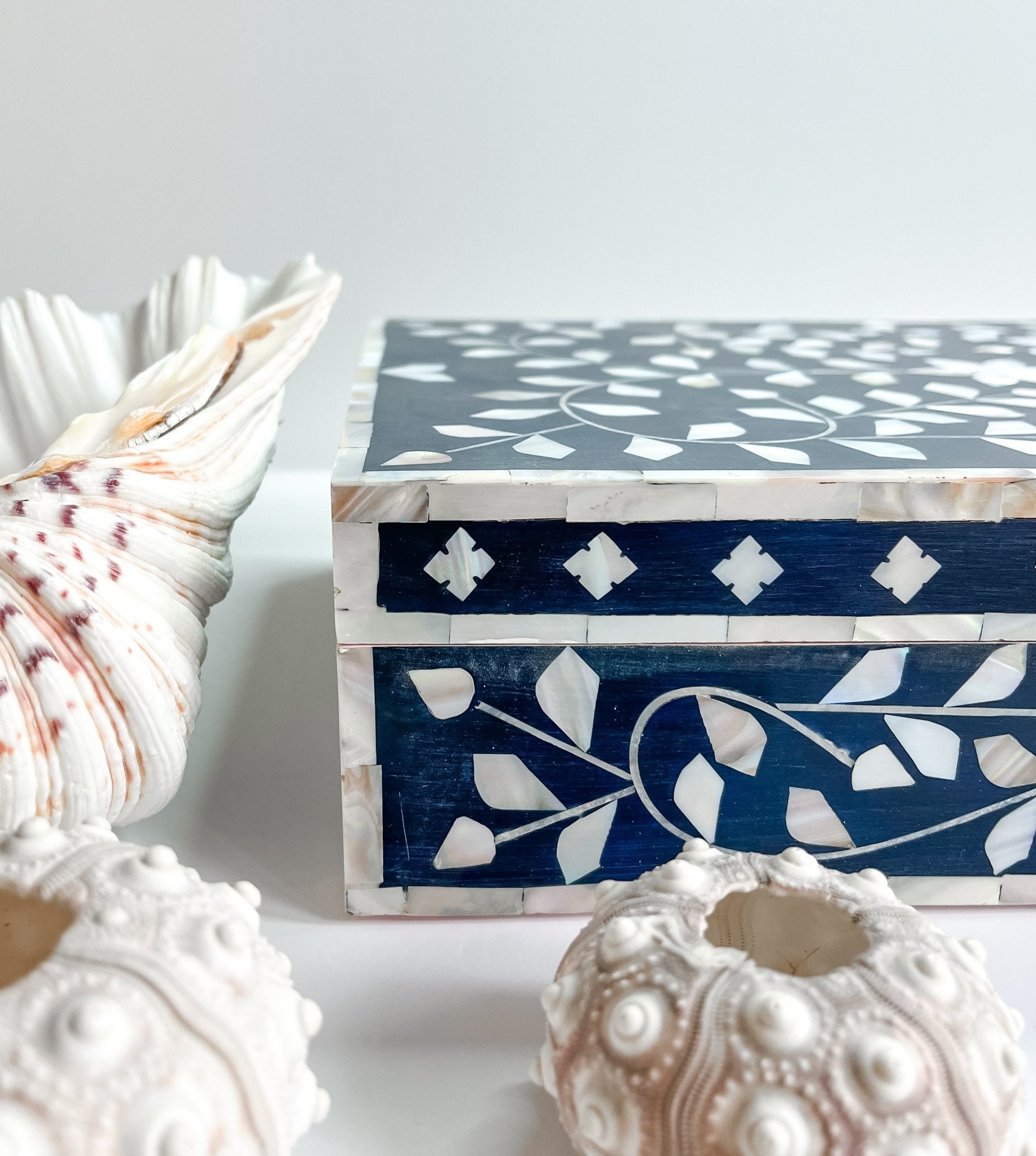 Midnight Blue | Large Mother of Pearl Jewellery Box - Bombaby