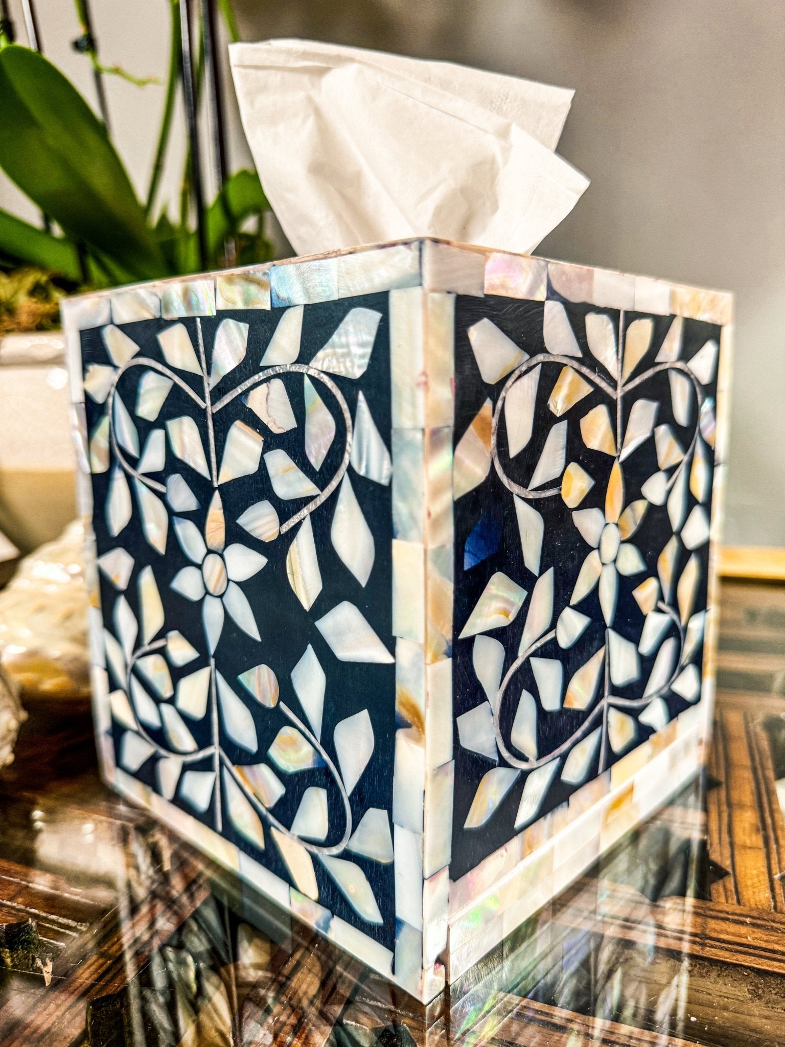 Mother of Pearl Inlay Tissue Box | Midnight Navy - Bombaby