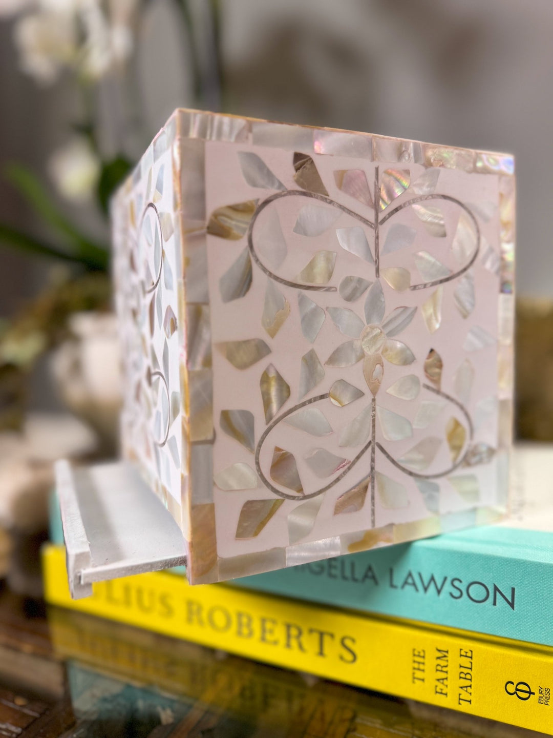 Mother of Pearl Inlay Tissue Box | Sandy Shores - Bombaby