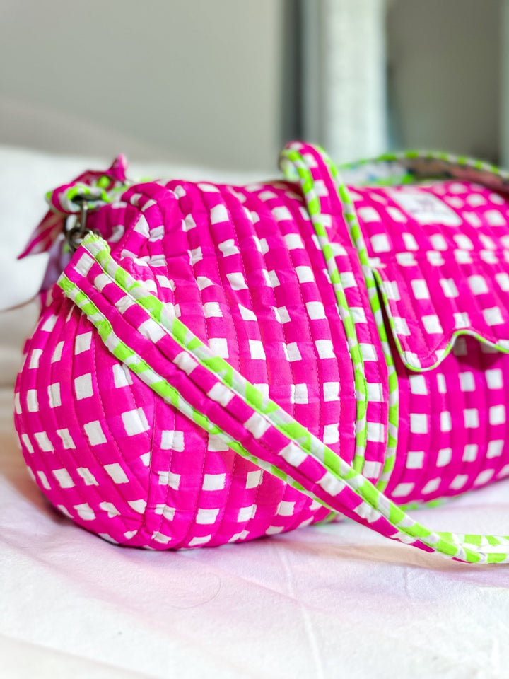 Neon Pink Check | Quilted Weekend Bag - Bombaby