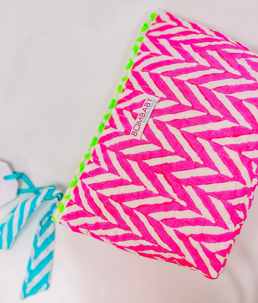 Quilted Make Up Bag | Neon Pink - Bombaby