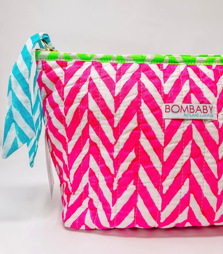 Quilted Make Up Bag | Neon Pink - Bombaby