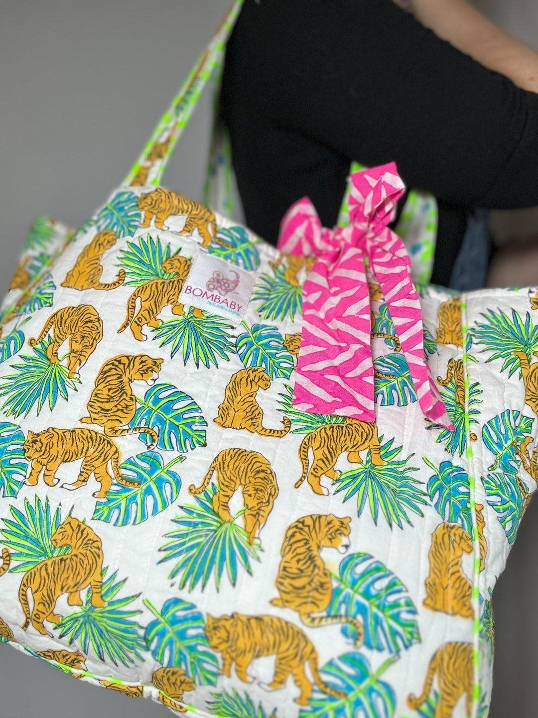 Quilted Tote Bag | Indian Tiger Palms - Bombaby