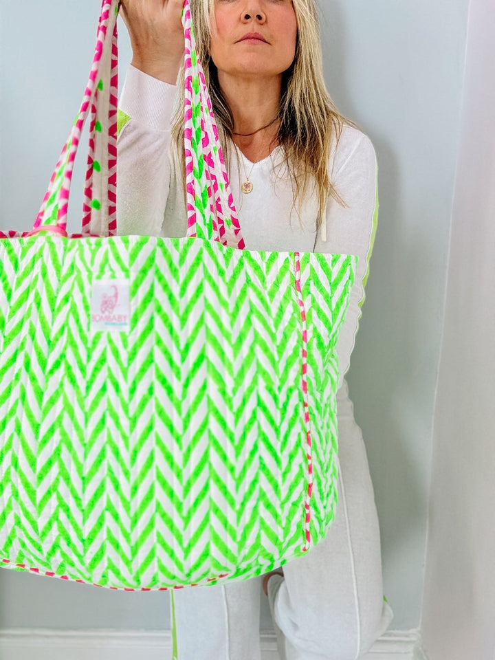 Quilted Tote Bag | Neon Green - Bombaby