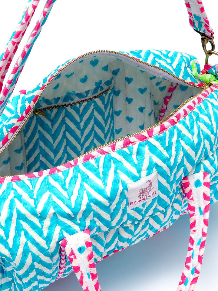 Quilted Weekend Bag | Malibu Blue - Bombaby