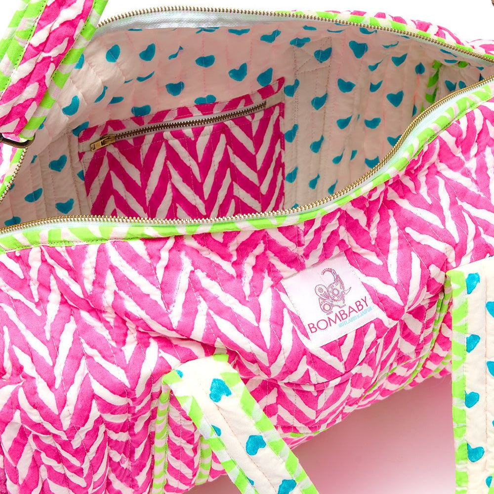 Quilted Weekend Bag | Neon Pink - Bombaby