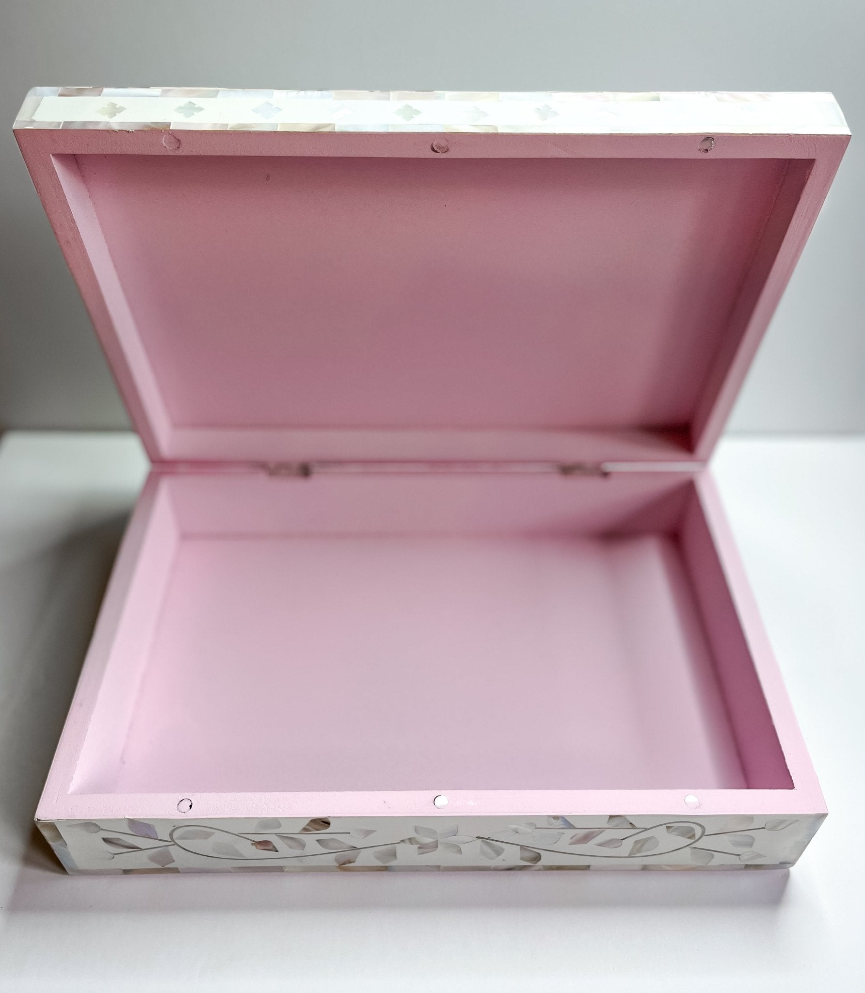 Sandy Shores | Large Mother of Pearl Jewellery Box - Bombaby