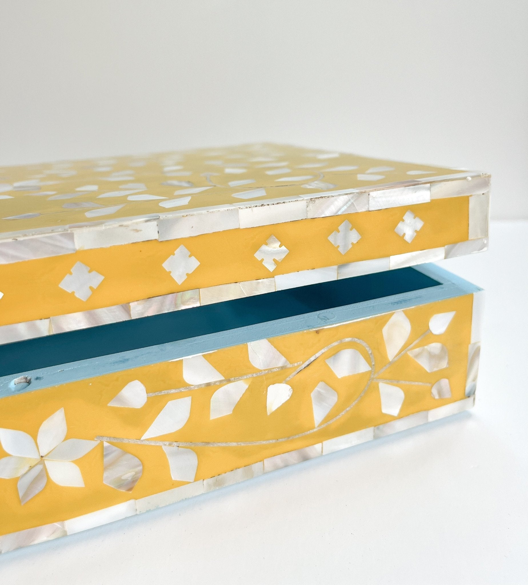 Sunshine Yellow | Large Mother of Pearl Jewellery Box - Bombaby