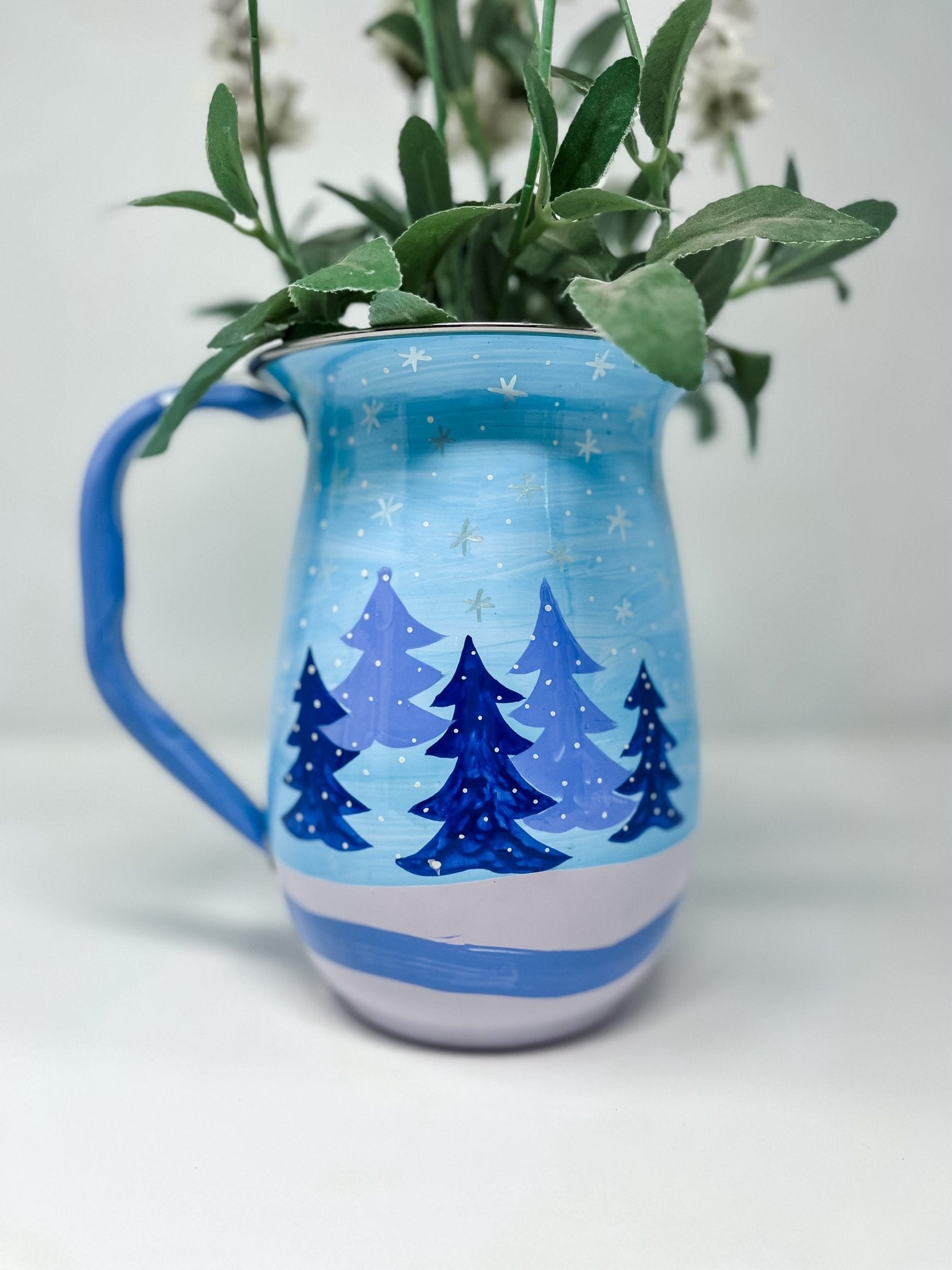 Christmas Enamel Jug | Winter Wonderland - Bombaby