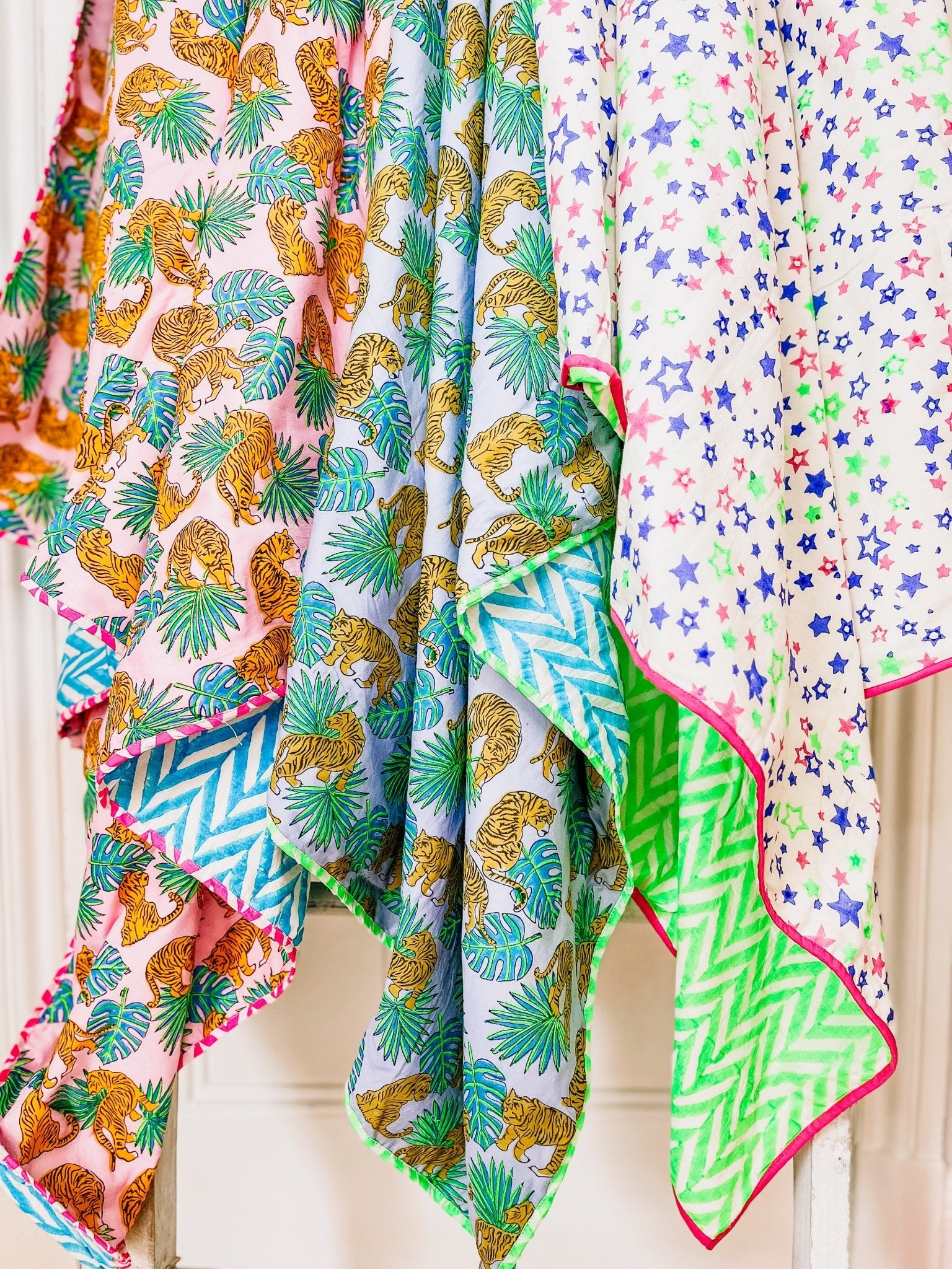 Handmade Block Print Blanket | Neon Stars - Bombaby