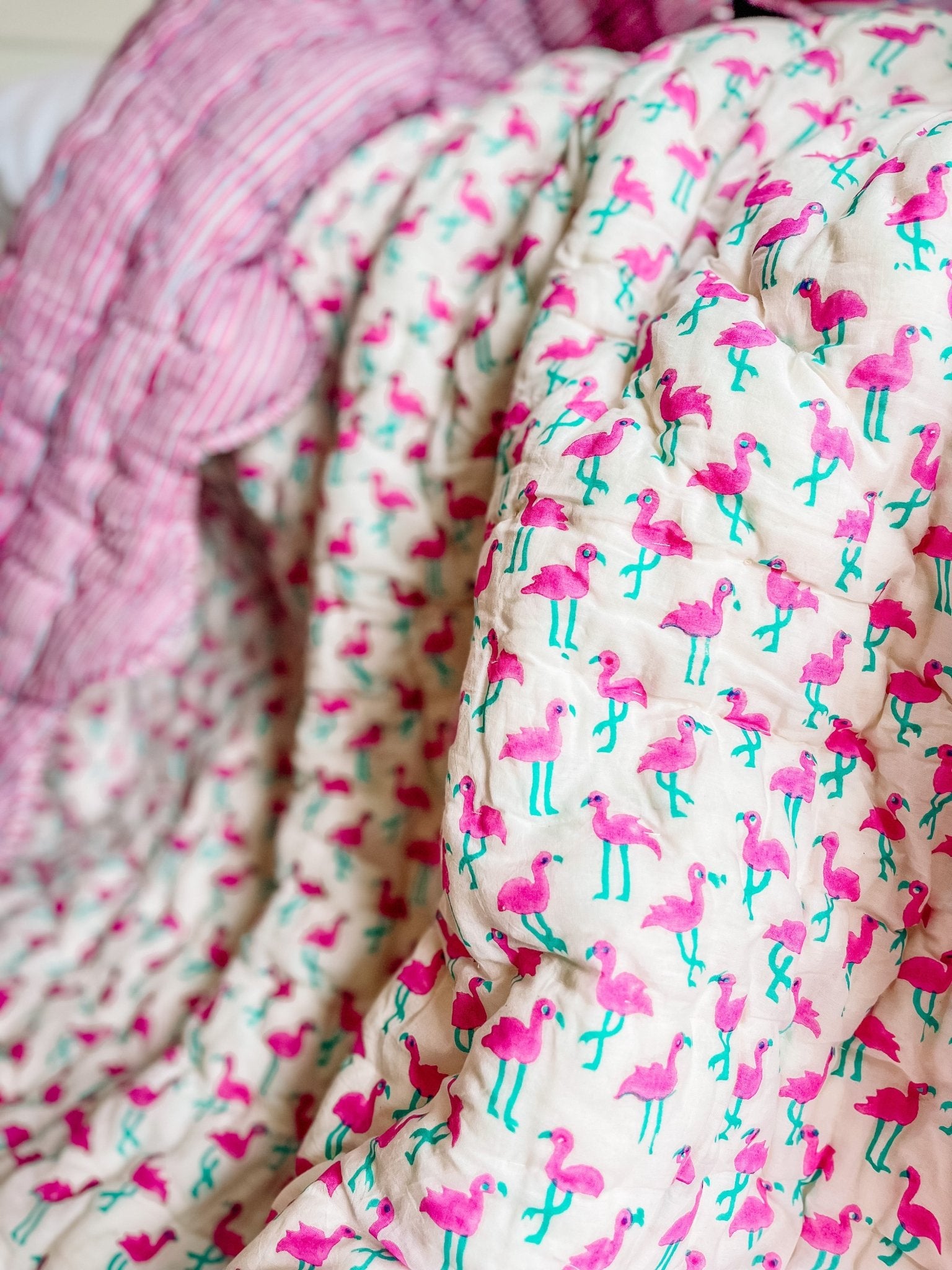 Handmade Scallop Standard Quilt | Pink Flamingo - Bombaby