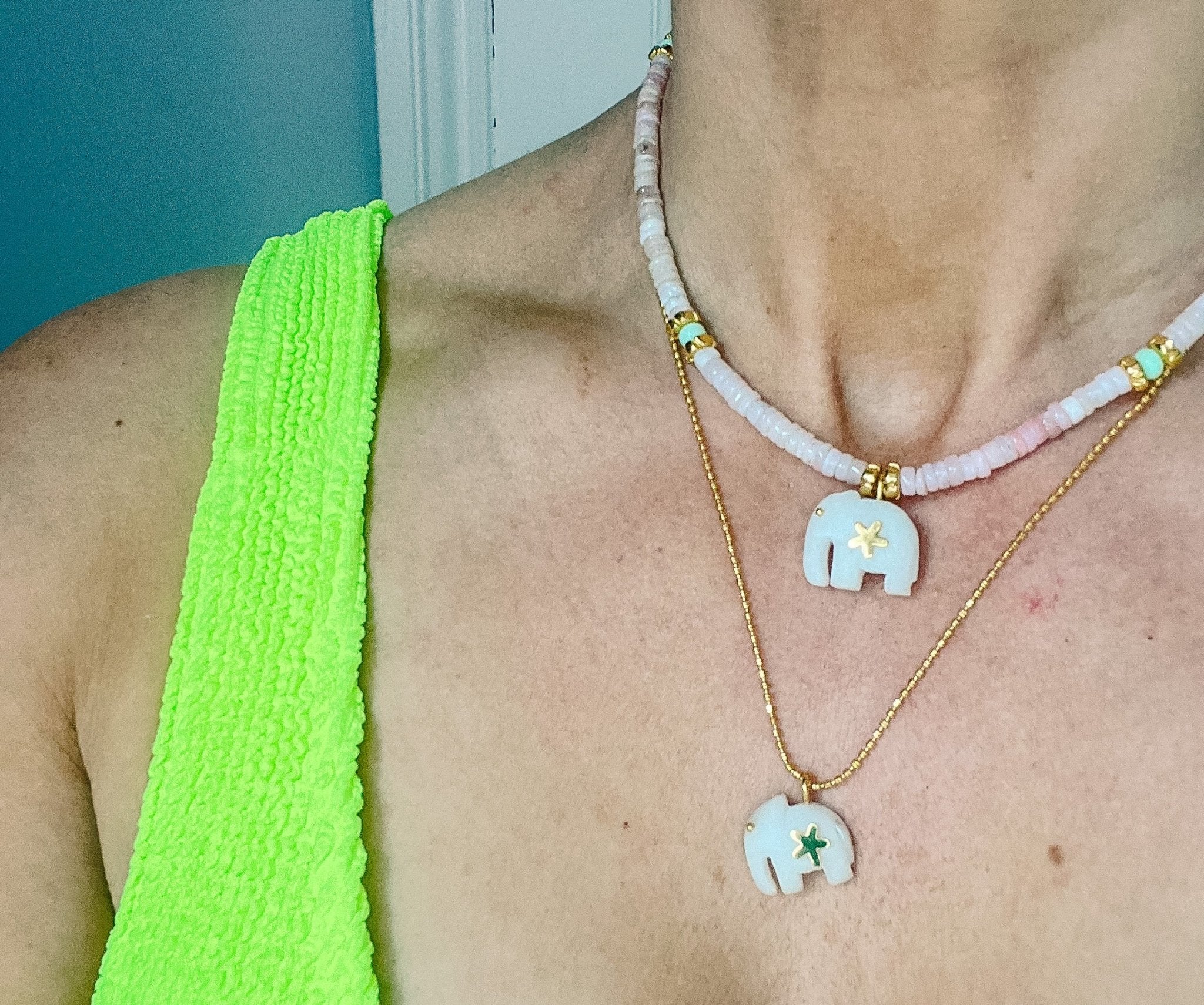 White agate store necklace